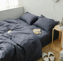 画像をギャラリービューアに読み込む, ordinary color bed cover set .