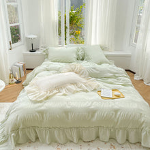 画像をギャラリービューアに読み込む, pistachio green bed linen set.

